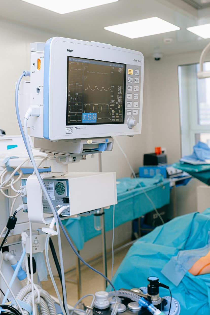 Healthcare & Laboratories